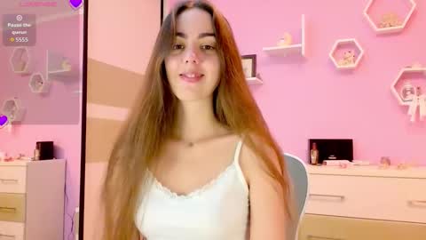 Annie online show from October 12, 2025, 5:34 pm