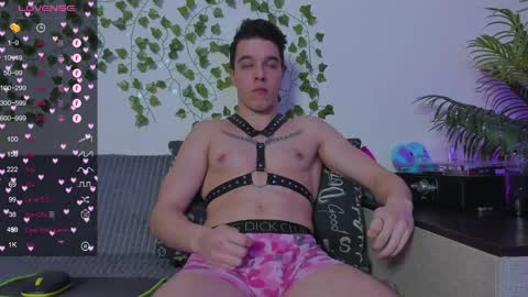 Johny Bravo online show from March 29, 2026, 3:56 pm