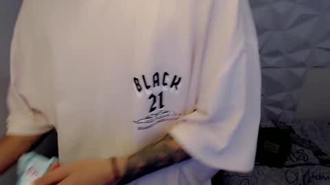 Snapshot of brayan_lopezz chatting on January 25, 2025, 12:47 pm BRAYAN online show from January 25, 2025, 12:47 pm