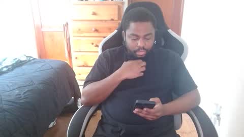 Snapshot of breadw1nnah chatting on November 16, 2025, 5:40 pm Breadw1nnah online show from November 16, 2025, 5:40 pm
