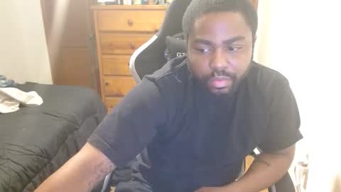 Snapshot of breadw1nnah chatting on November 17, 2025, 8:53 am Breadw1nnah online show from November 17, 2025, 8:53 am