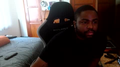 Snapshot of breadw1nnah chatting on June 1, 2026, 6:42 pm Breadw1nnah online show from June 1, 2026, 6:42 pm
