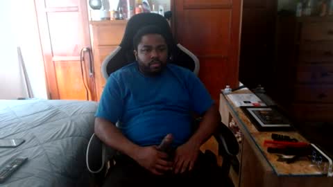 Snapshot of breadw1nnah chatting on July 13, 2026, 4:21 pm Breadw1nnah online show from July 13, 2026, 4:21 pm