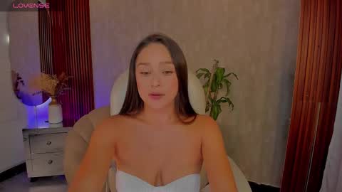 Breex online show from November 26, 2025, 7:59 pm