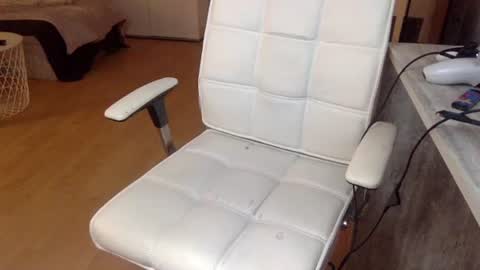 breezydicks online show from November 8, 2025, 8:18 pm