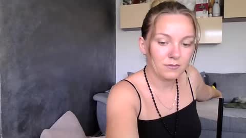 Brenda online show from July 30, 2026, 11:53 am