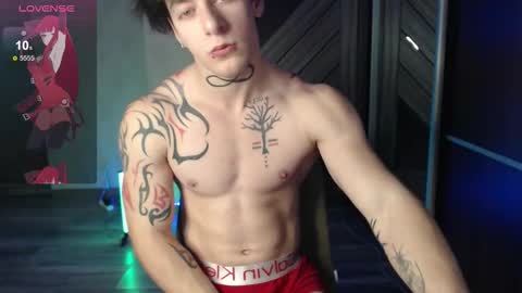 brendan__piks online show from November 16, 2025, 9:04 am