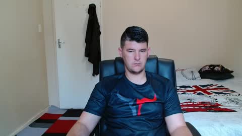 ask me lol online show from October 26, 2025, 4:51 am