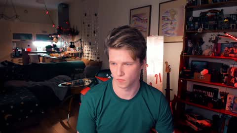 Snapshot of brestonsweet chatting on January 4, 2025, 8:05 pm brestonsweet online show from January 4, 2025, 8:05 pm