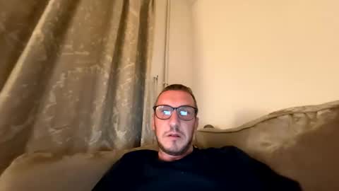 Snapshot of brettbigdee chatting on May 16, 2026, 1:02 am brettbigdee online show from May 16, 2026, 1:02 am