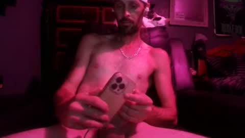2crazy4ufoo online show from April 12, 2026, 1:54 am