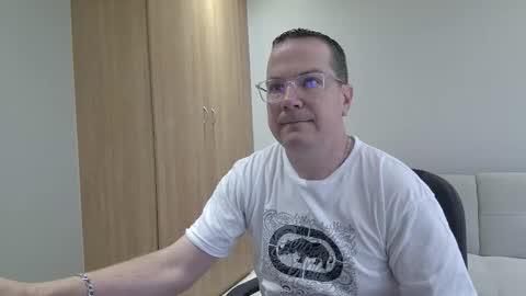 Brett online show from December 20, 2025, 9:05 am