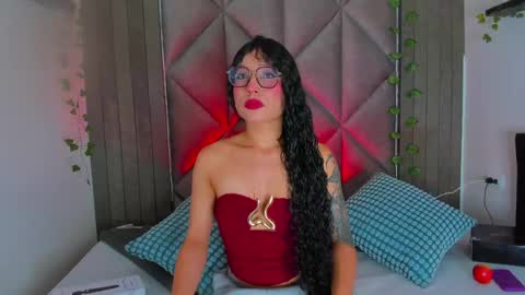Snapshot of briaconner_ chatting on May 7, 2026, 2:50 am B R I A online show from May 7, 2026, 2:50 am