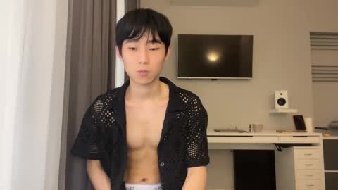 Snapshot of brian_stars chatting on March 2, 2025, 11:50 am Brian boy online show from March 2, 2025, 11:50 am