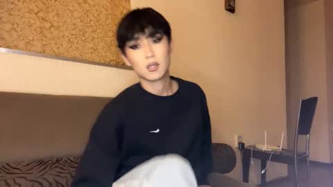 Snapshot of brian_stars chatting on November 6, 2025, 1:34 pm Brian boy online show from November 6, 2025, 1:34 pm
