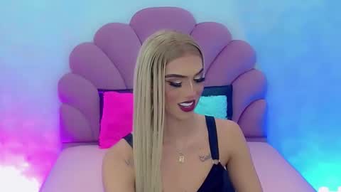 Snapshot of briana_sex32 chatting on January 7, 2025, 5:22 am BRIANA online show from January 7, 2025, 5:22 am