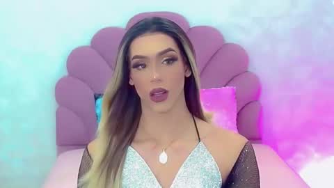 Snapshot of briana_sex32 chatting on January 25, 2025, 4:34 am BRIANA online show from January 25, 2025, 4:34 am