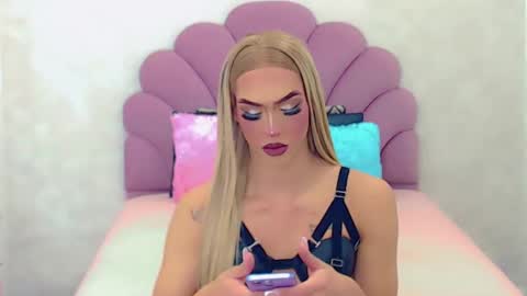 Snapshot of briana_sex32 chatting on March 5, 2025, 1:52 am BRIANA online show from March 5, 2025, 1:52 am