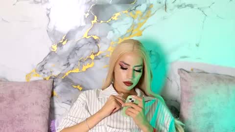 Snapshot of briana_white chatting on July 28, 2026, 8:52 pm briana_white online show from July 28, 2026, 8:52 pm