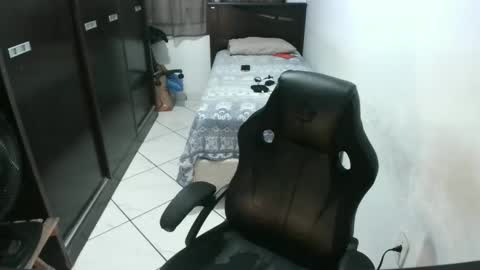 brianaries online show from April 11, 2026, 3:55 am