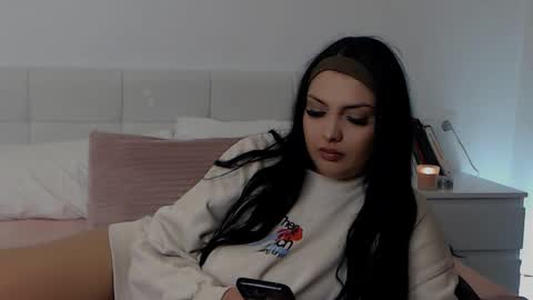 Snapshot of briannabk chatting on February 18, 2026, 8:27 pm briannabk online show from February 18, 2026, 8:27 pm