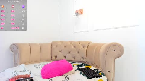 Brianna  online show from February 14, 2025, 6:08 pm