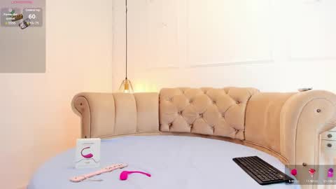 Brianna  online show from March 8, 2025, 12:41 pm