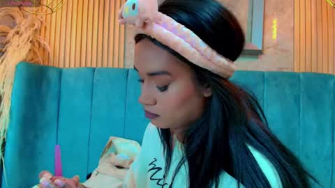 Snapshot of briannyte25 chatting on October 19, 2025, 1:45 pm briannyte25 online show from October 19, 2025, 1:45 pm
