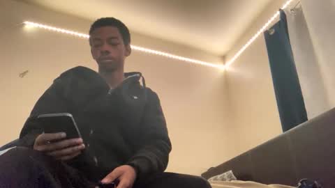 brick280446 online show from February 5, 2026, 9:25 am