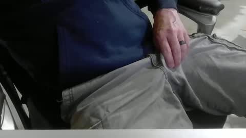 bridapimp online show from April 12, 2026, 4:39 am