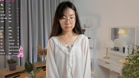 Hanna online show from September 14, 2025, 3:00 pm