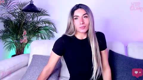 Snapshot of brihanna19 chatting on February 19, 2026, 12:12 pm Brihanna online show from February 19, 2026, 12:12 pm