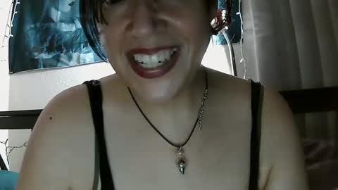 Snapshot of brina_moon chatting on September 21, 2025, 4:47 am Brina Moon online show from September 21, 2025, 4:47 am