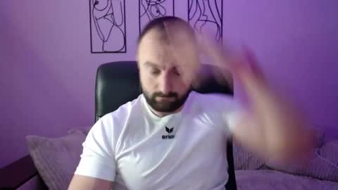 brindlefly69 online show from January 14, 2026, 11:27 am