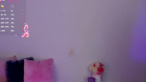 Snapshot of brisa_blue chatting on May 27, 2026, 7:11 pm Brisa online show from May 27, 2026, 7:11 pm