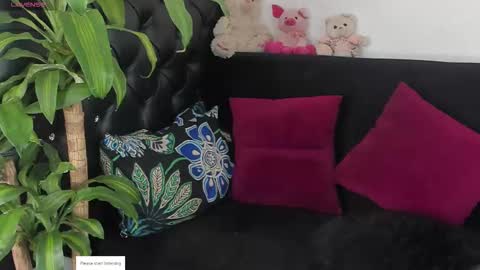 britney rose online show from November 12, 2025, 5:41 am