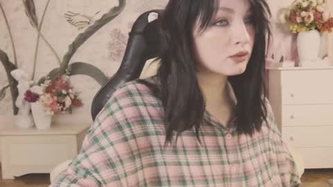 britneybarker online show from February 14, 2026, 4:42 am