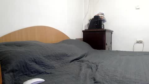 Britney online show from February 15, 2026, 11:41 am