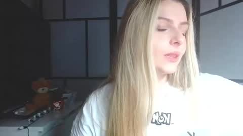 BritneyGlow online show from December 9, 2024, 9:48 pm