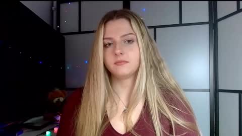 BritneyGlow online show from December 13, 2024, 11:06 pm