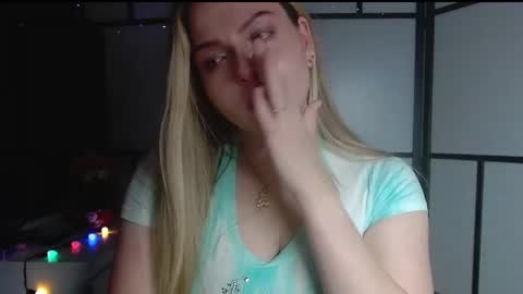 BritneyGlow online show from December 16, 2024, 1:42 am