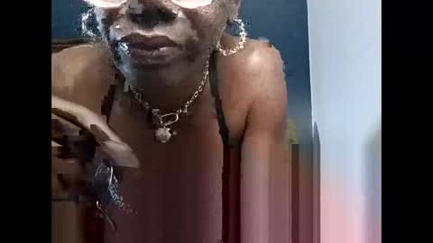 Chocolate Princess  online show from March 22, 2026, 4:54 pm