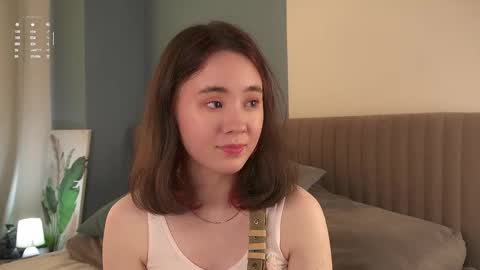 Lina online show from September 11, 2025, 11:32 am