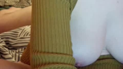 Snapshot of britvoyeurs chatting on December 25, 2024, 5:47 pm Claire and Gary online show from December 25, 2024, 5:47 pm