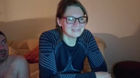 Claire and Gary online show from November 19, 2025, 10:10 pm