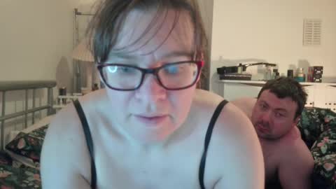 Claire and Gary online show from April 10, 2026, 7:18 pm