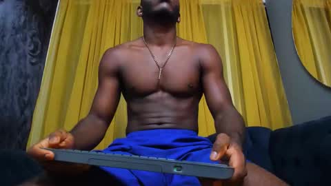 Bro friends online show from March 3, 2026, 11:10 pm