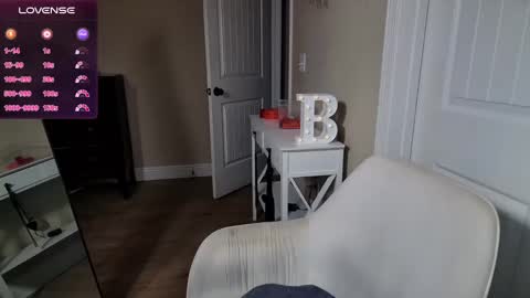 Snapshot of brookebee27 chatting on December 20, 2024, 1:03 am brookebee online show from December 20, 2024, 1:03 am