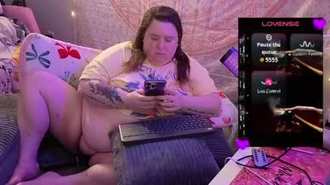 Madam Brooke online show from April 21, 2026, 3:35 am