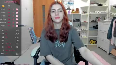 Snapshot of broosnica1 chatting on July 3, 2026, 8:43 am broosnica1 online show from July 3, 2026, 8:43 am